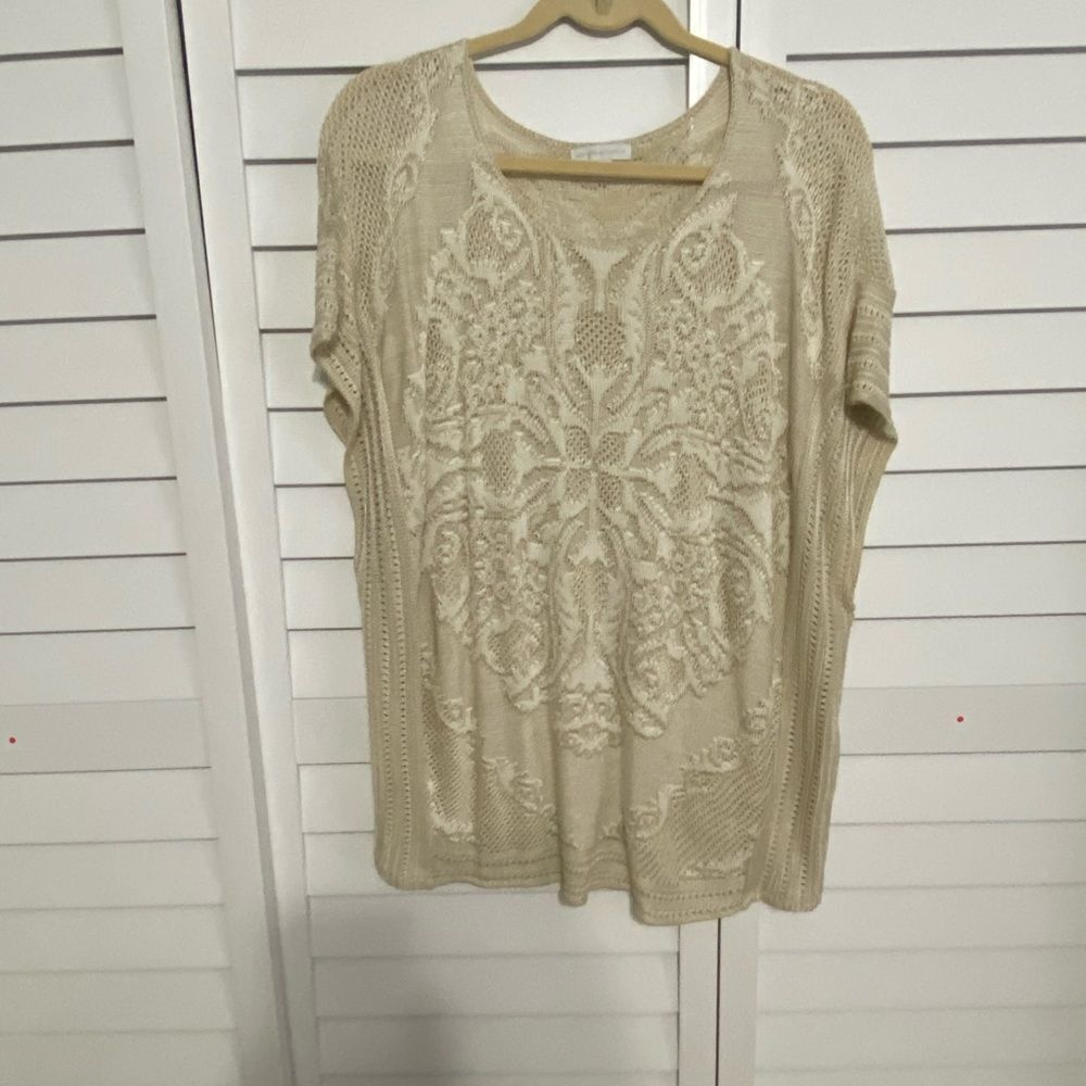 Elegant Cream Knit Top